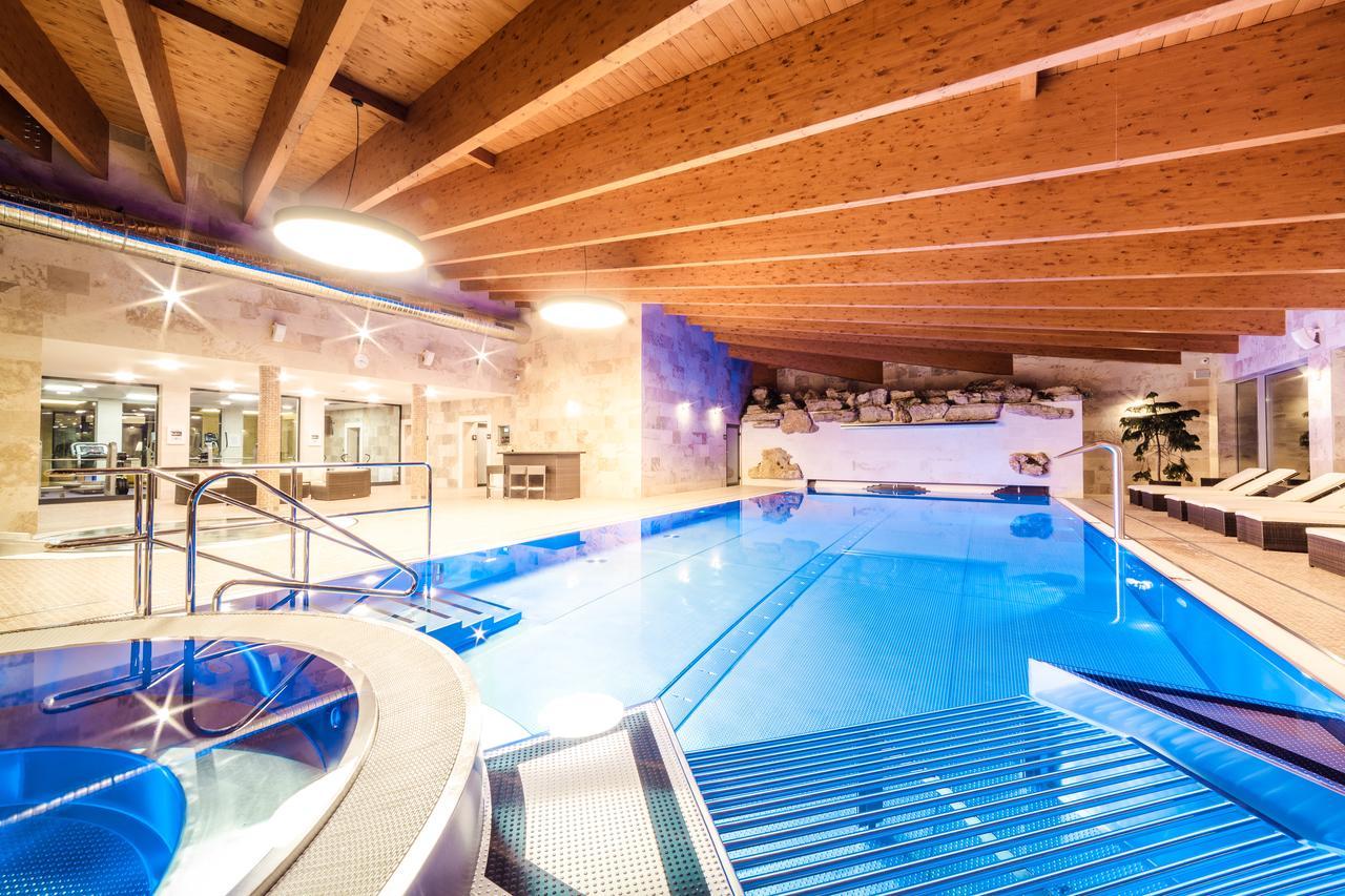 Village Resort Hanuliak Apartmany Belá Екстериор снимка