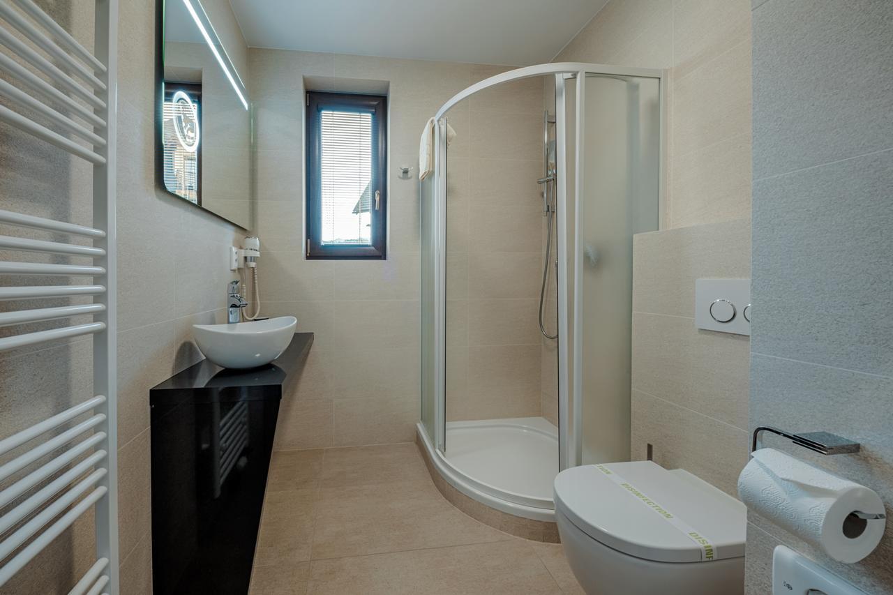 Village Resort Hanuliak Apartmany Belá Екстериор снимка